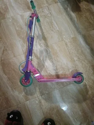 Patinete Oxelo niña rosa y morado