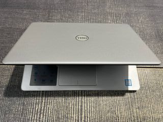 Dell Inspiron 5370 Plata