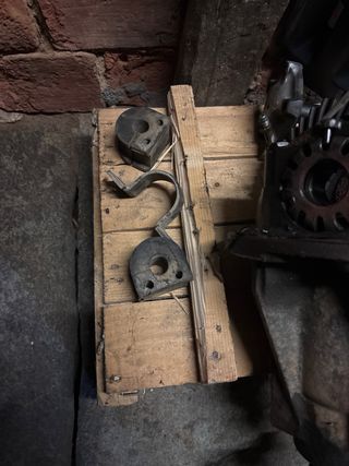 Grupo y mas piezas Discovery 300