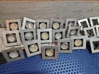 20Focos empotrables plateados (lote)