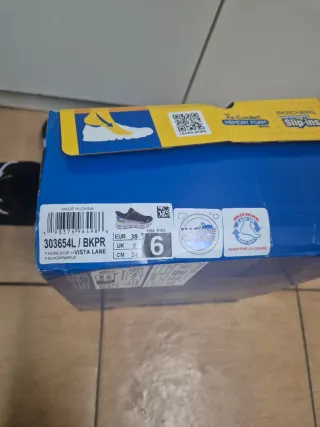 Skechers Slip-ins Talla 38 Negras/Moradas