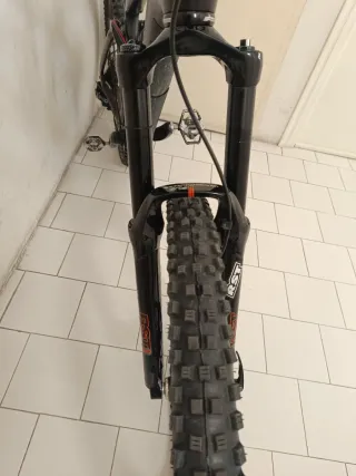 Bicicleta Felt Decree Carbono