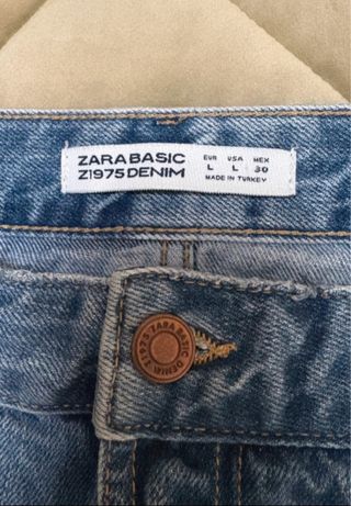 Falda vaquera Zara bordada flores