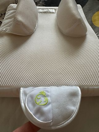 Cojín Antivuelco para Bebé Transpirable, ajustable