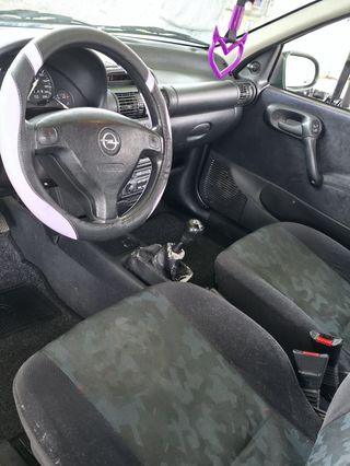 Opel Corsa Edition 2000