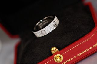 Anillo Cartier Love Pavé