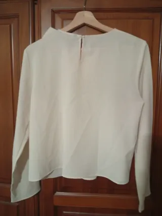 Blusa Zara Beige Lazo Talla 38