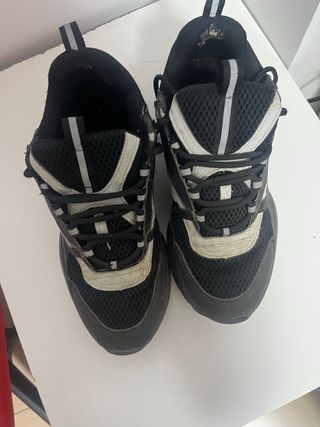 Dior B22 sneakers negras y grises