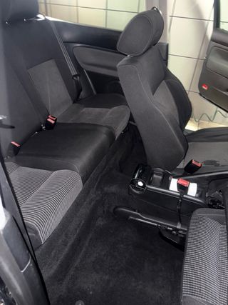 Volkswagen Golf 2003