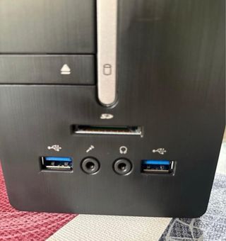 Packard Bell imedia S Torre CPU