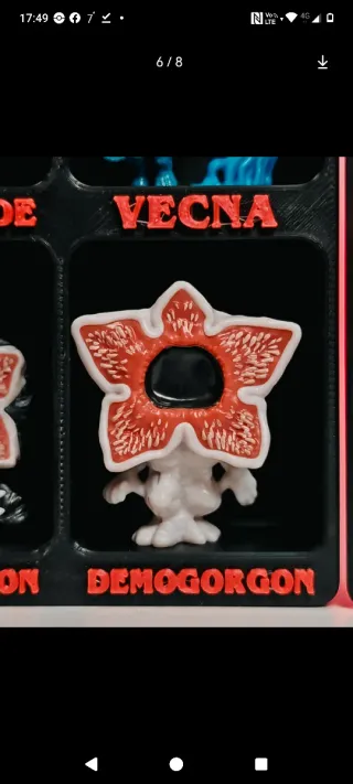 Expositor Stranger Things Kinder Plegable