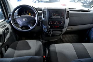 Volkswagen Crafter   PRO Kombi 2.0TDI 163cv BMT 35 Medio