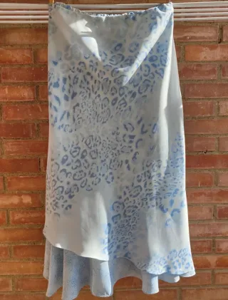 Conjunto Blusa y Falda Estampado Animal Print T.44