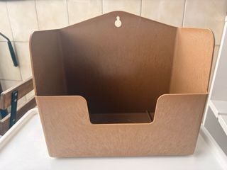 Cajonera para pájaros de plástico