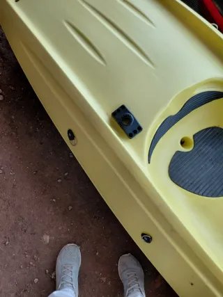 Kayak amarillo es el bic de paseo