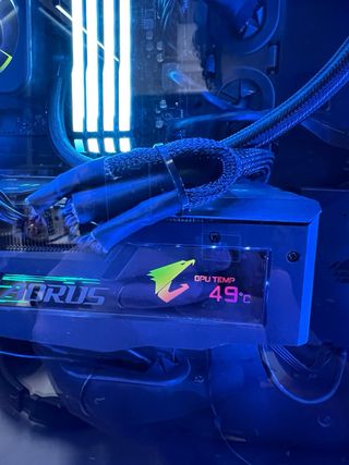 Tarjeta Gráfica NVIDIA RTX 3070 Aorus Master 8GB