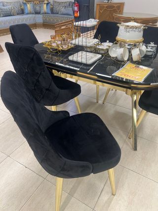 Mesa de Marmol con 6 Sillas - OFERTA!