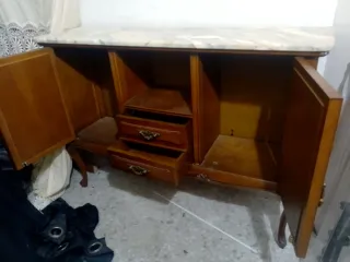 Mueble de entrada madera y mármol