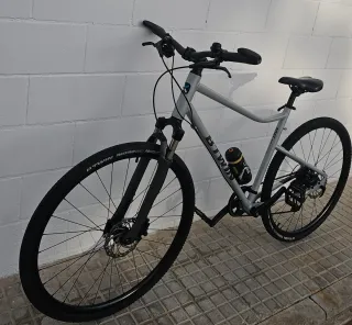 Bicicleta Riverside 900