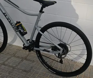 Bicicleta Riverside 900