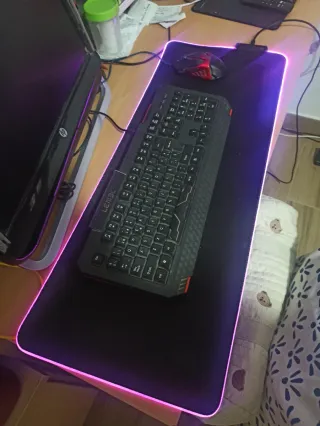 Alfombrilla gaming grande RGB