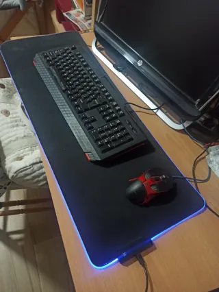Alfombrilla gaming grande RGB
