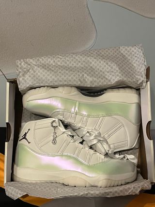 Zapatos Jordan con reflejos talla44