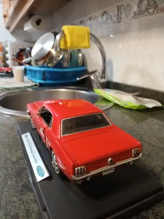 Ford Mustang 1964-1/2 Convertible Slot