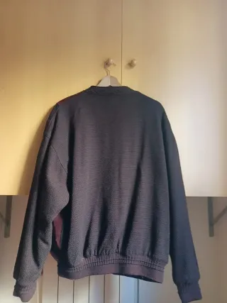 Abrigo Morado y Negro