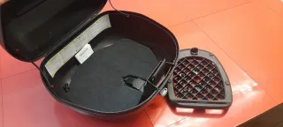 Maleta Givi con parrilla