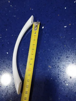 Tiradores de porcelana y metal