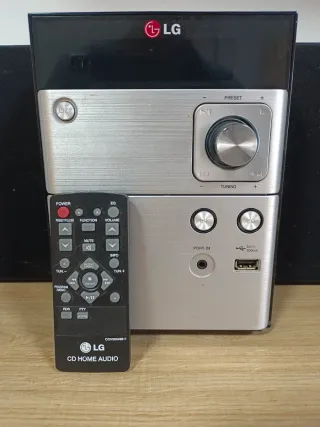 Minicadena LG color negro y plateado