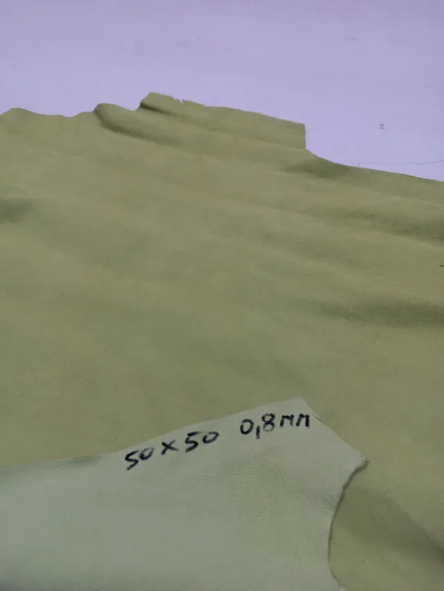 Piel de ante color pistacho