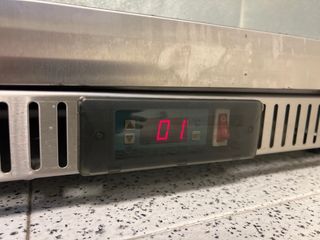 Nevera expositora Horeca profesional