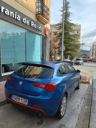 Alfa Romeo Giulietta 2011