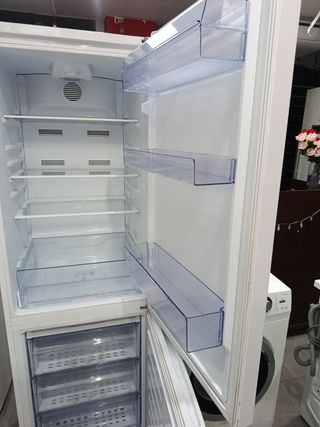 Pack Nevera y Lavadora Beko y Haier