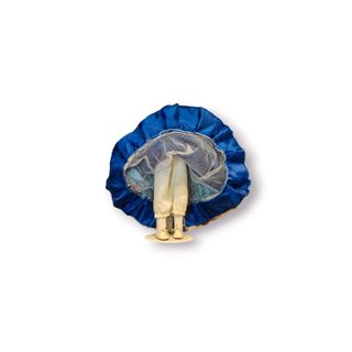 Boneca Porcelana Azul Clássica Rendas