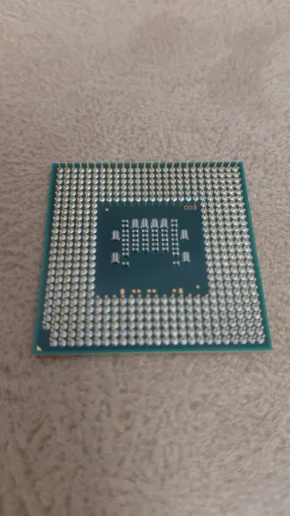 Microprocesador portatil Intel Core 575