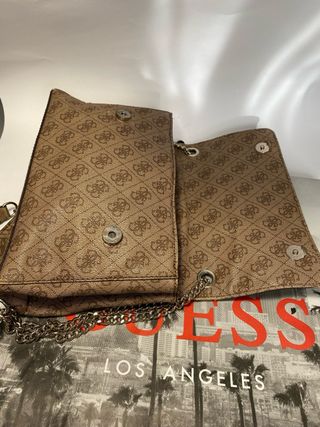 Bolso Guess Marrón y Dorado