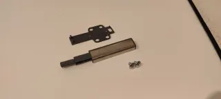 Abrepuertas a presión para armarios tipo BESTA