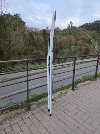 Escalera plegable 4 peldaños