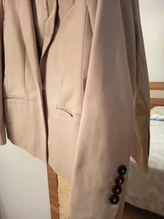 Americana Mango Beige Talla L