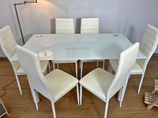 Mesa de cristal con 6 sillas blancas + Envio