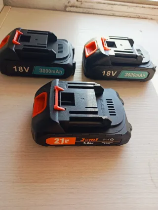 3 Baterías Litio 18V/21V