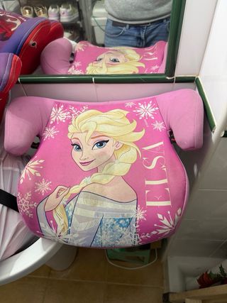 Sillas de coche para niños Spiderman y princesa