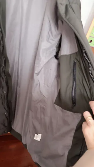 Abrigo 3/4 Álvaro Moreno Verde Oliva