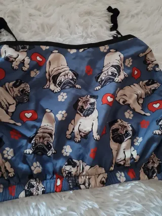 Conjunto pijama pug y corazones