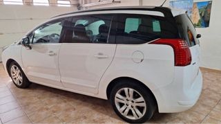 Peugeot 5008, monovolumen 7 plazas. Gran maletero