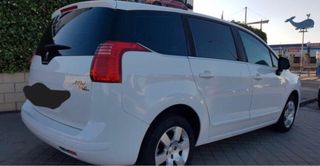 Peugeot 5008, monovolumen 7 plazas. Gran maletero
