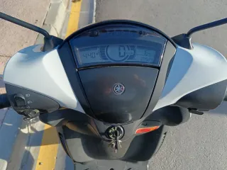 Yamaha Xenter 125cc Scooter